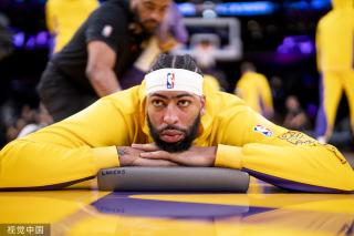 的表现不仅 的表现不仅