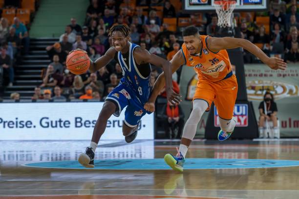 次关键抢断 次关键抢断