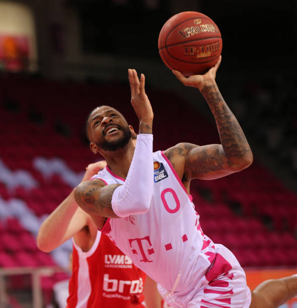 每场比赛中 每场比赛中